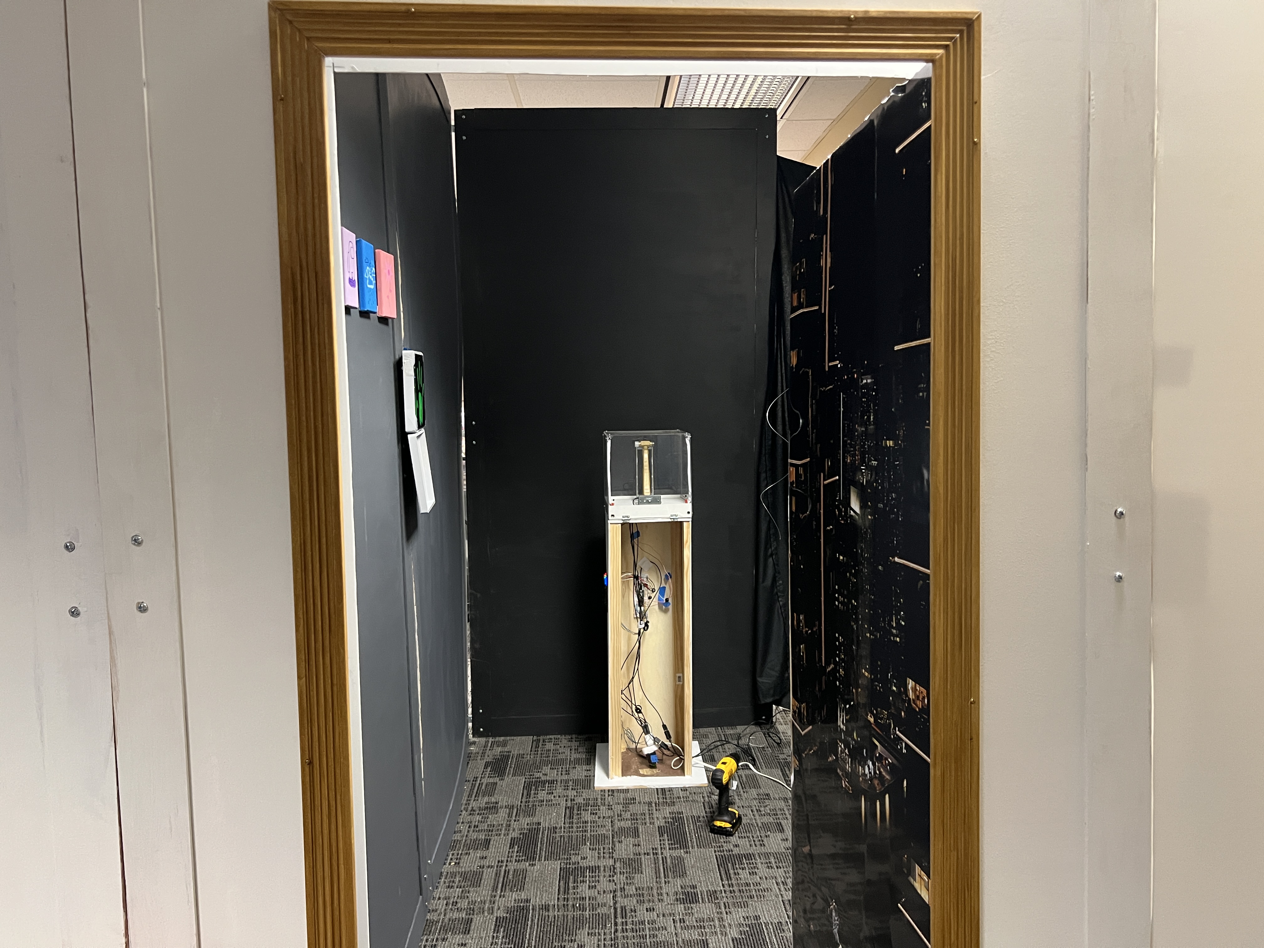 Door open, in escape room